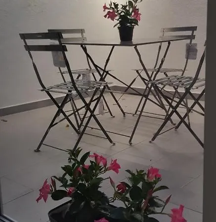 Ferienwohnung Il Cortile Segreto - Con Parcheggio Privato Lecce Exterior foto